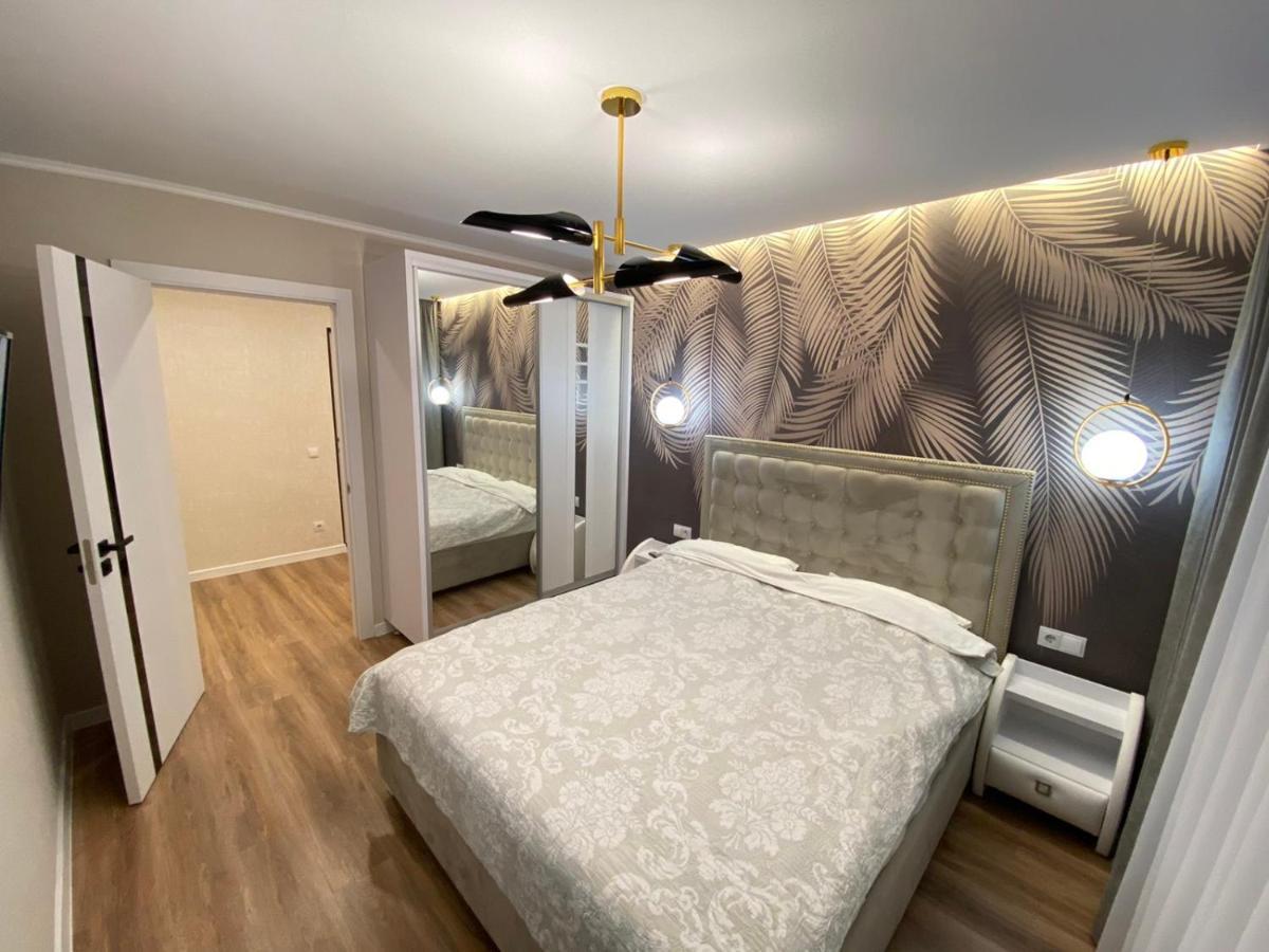 Apartment Sweethome Riscani *